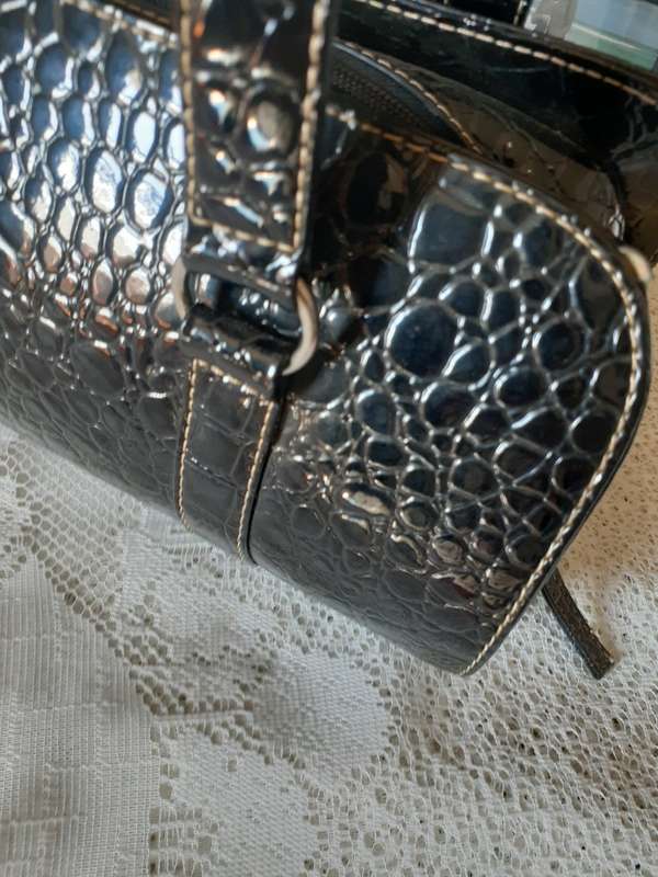 Ladies handbag black