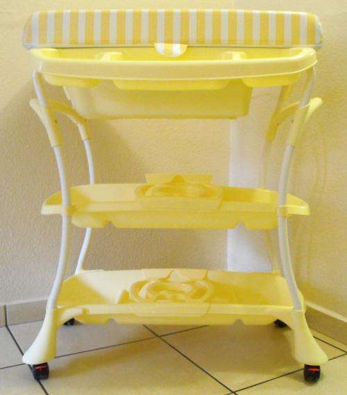 Bath Compactum