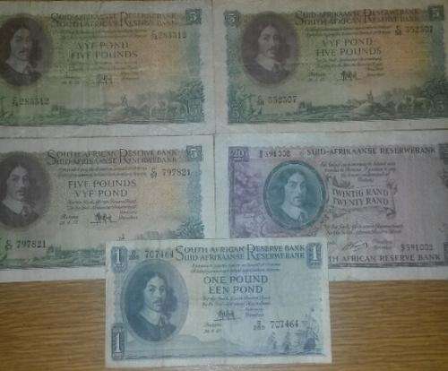 VERY COLLECTABLE SET OF NOTES