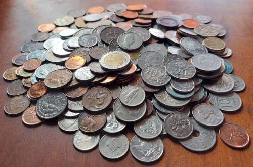 198 Unsorted International Coins