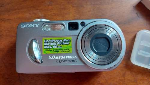 Sony Cybershot DSCP100 5.1MP Digital Camera With Many Exstras