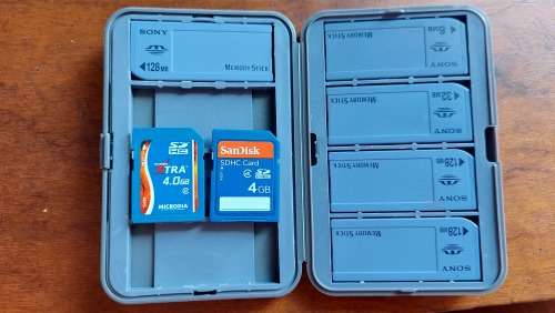 Sony Cybershot DSCP100 5.1MP Digital Camera With Many Exstras