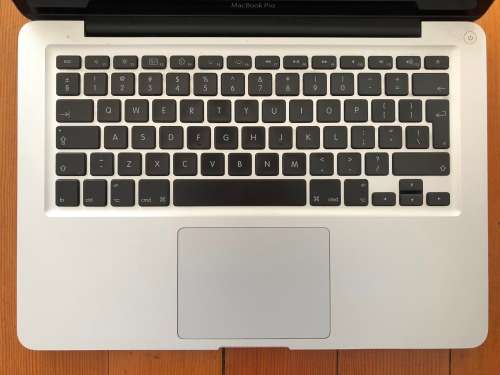 Macbook Pro 13 inch (Early 2011) Core i5, 10GB RAM, 512GB SSD