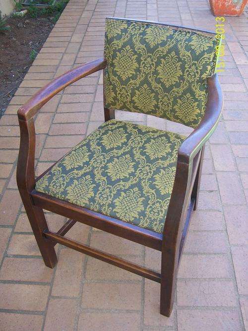 Lovely Vintage Solid Wood Curvedback Chair - Crazy Wednesday!