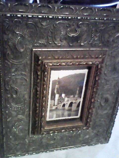 Lovely Designed Photo Frame - Crazy Wednesday!!!