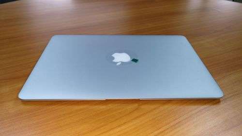MACBOOK AIR EARLY 2015 CORE I5