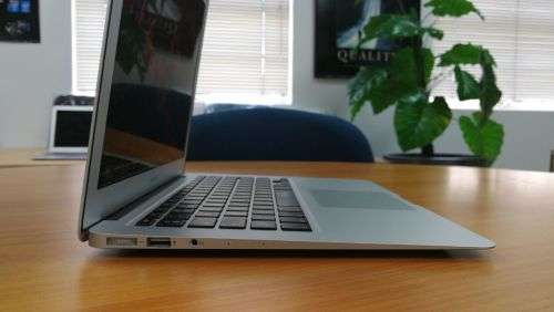 MACBOOK AIR EARLY 2015 CORE I5