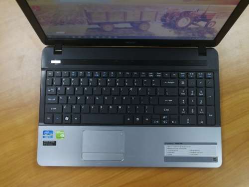 ACER TRAVELMATE P253- MG CORE I7, 8GB RAM, 750GB HDD, GEFORCE 710M