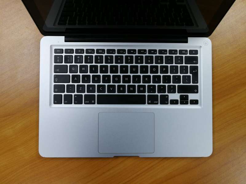 MACBOOK AIR CORE i5 13INCH 256GB STORAGE BRAND NEW CONDITION!!!