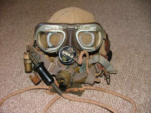 WW1 PILOT HELMET (see pics for condition , 100 years old) RSA Bidders only