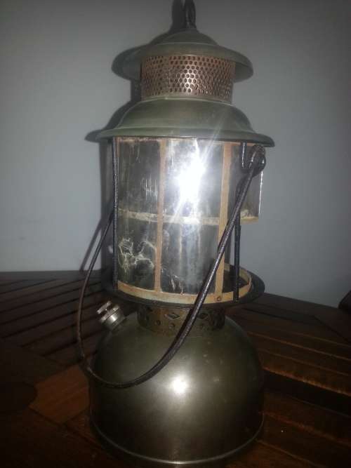 Coleman type lamp
