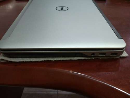 Dell E6540 i5 - 4310M CPU 2.7GHz 8gb RAM 256ssd