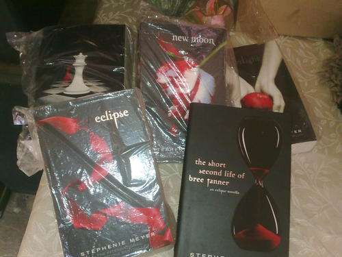 5 x Twilight books