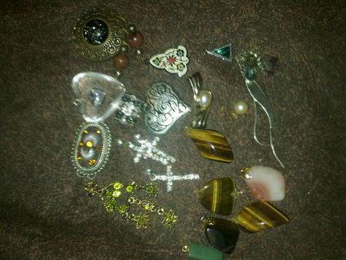 21 x Pendants
