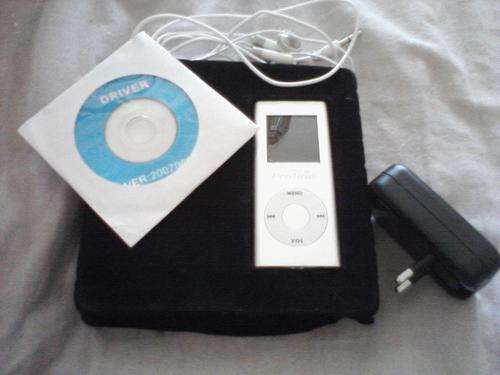 1 GIG PROLINE MP3/MP4 PLAYER WITH SMALL SCREEN FOR VIDEO'S