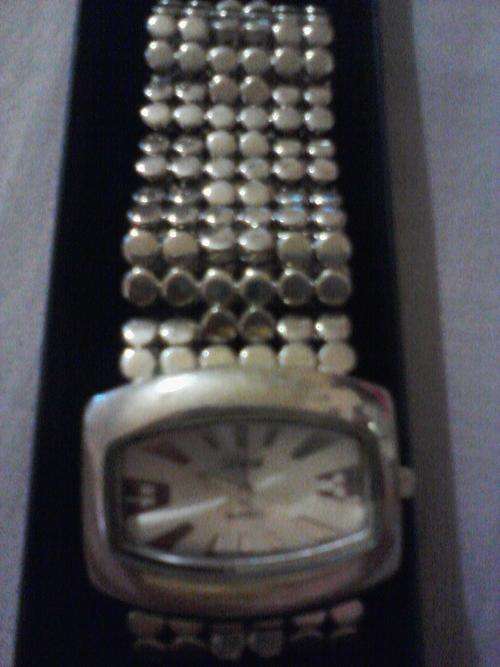 SILVER TONE DIVA WATCH