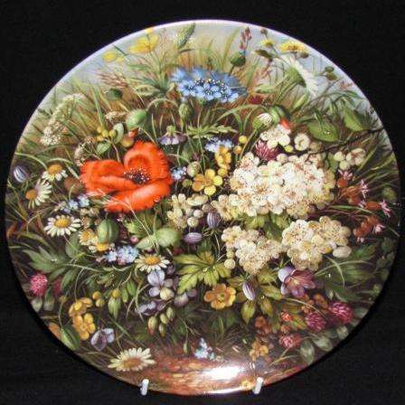 Furstenberg 'Wilde Schonheiten' 'Am Wegesrand' Wall Plate - No Scratches, Chips, Cracks or Crazing