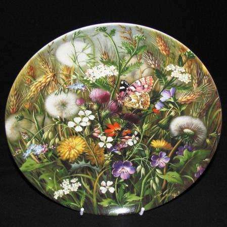 Furstenberg 'Wilde Schonheiten' 'Am Feldrain' Wall Plate - No Scratches, Chips, Cracks or Crazing