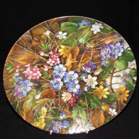 Furstenberg 'Wilde Schonheiten' 'Im Unterholz' Wall Plate - No Scratches, Chips, Cracks or Crazing