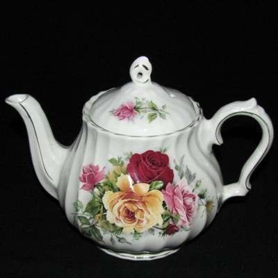 Vintage Sadler Teapot - Pattern 6305 - No Chips, Cracks or Crazing