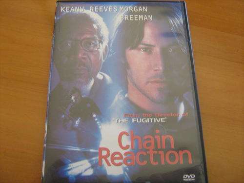 CHAIN REACTION STARRING KEANU REEVES AND MORGAN FREEMAN