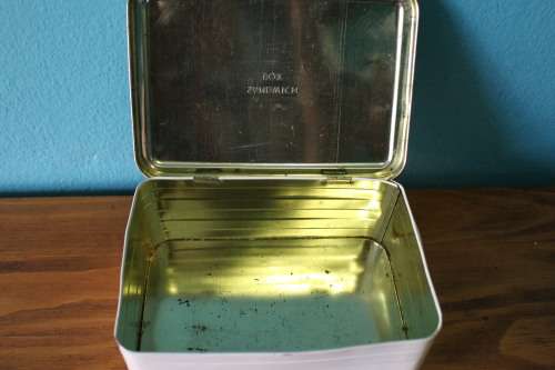 Vintage Metal Lunch Tin