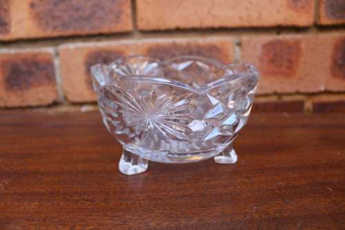 Vintage Glass Trinket Bowl / Sugar Bowl