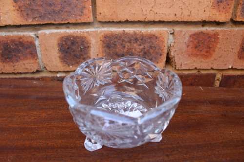 Vintage Glass Trinket Bowl / Sugar Bowl