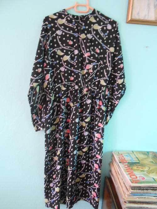 Vintage Black Dress with interesting print (Medium)