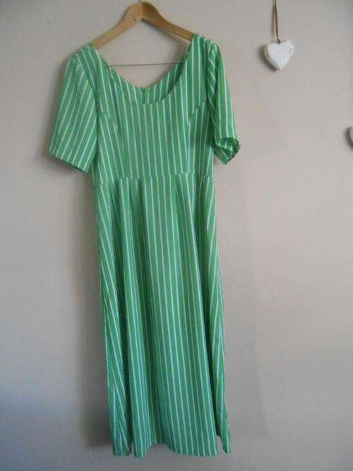 Vintage Green and White Striped Dress (Medium)