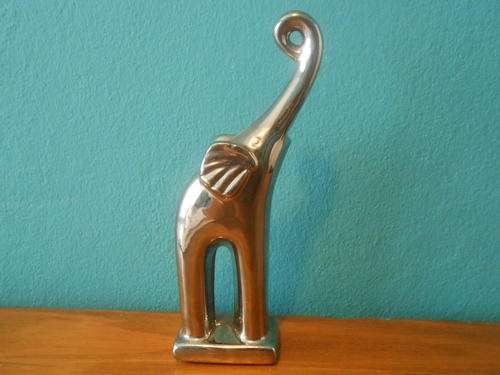 Silver Painted Ceramic Elephant (20cm tall)