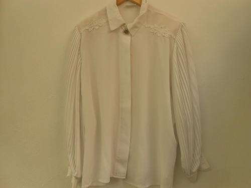 Vintage White Blouse with Lace Detail (Woolworths Size 36)