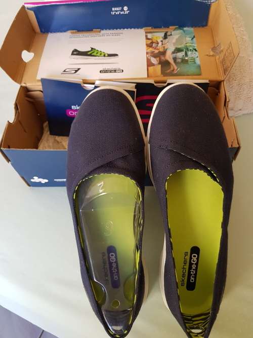 Original Ladies Skechers Go Sleek Jetset - SA6 (Navy)