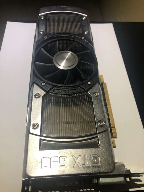 GIGABYTE GeForce GTX 690 4GB 512-bit GDDR5 PCI Express 3.0 x16 HDCP Ready SLI Support Video Card