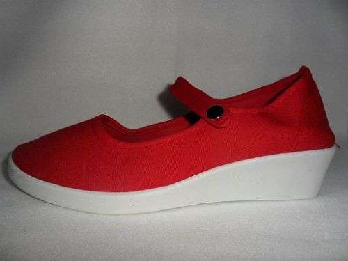 Ladies tom tom shoes