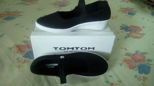 Ladies tom tom shoes