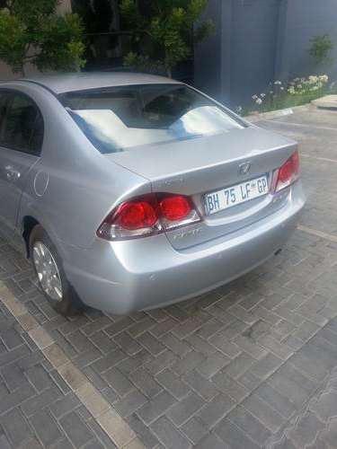 Honda Civic 1.8 automatic lxi 2011 Model