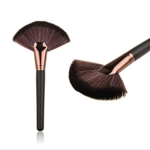 Large Fan Hair Blush /Highlighter/Face Powder /Soft Foundation Cosmetic Brush