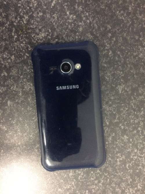 Samsung J1 Ace *No Screen*