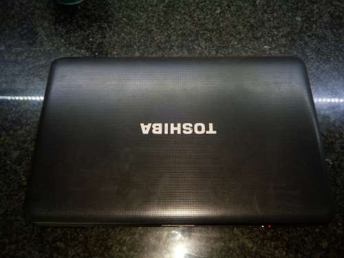 Toshiba Satellite C50 / 6GB Ram / 500GB HDD / HD Graphics/ Software included **Free Shipping