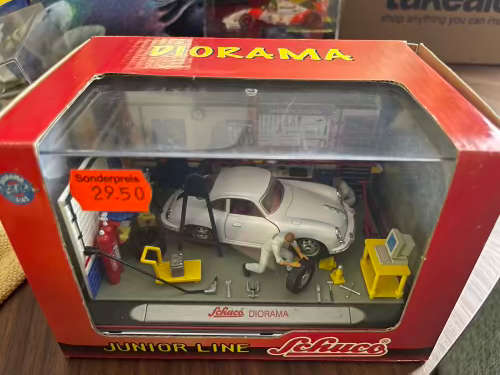 Schuco 1 43 Scale Die Cast Vehicle Diorama. Porsche. Junior (jr) Line 27032