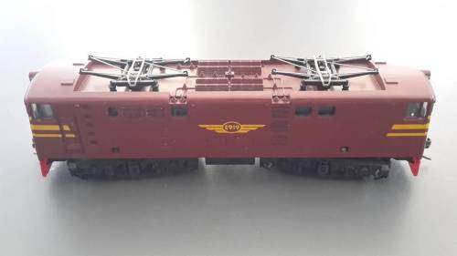 SAR red 5E