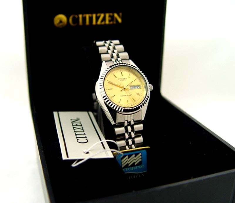 NEW! Citizen sliver tone & gold face