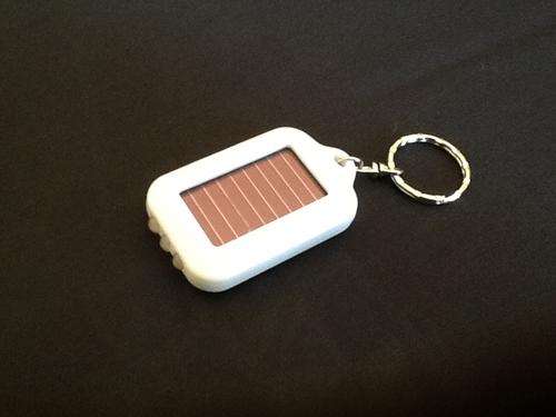 Bright 3 LED solar keyring torch