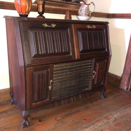 Radio Cabinet
