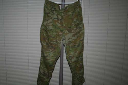 Australian Multicam pants, XL
