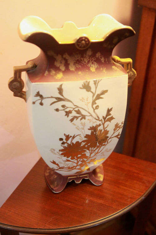LOVELY 2 HANDLE VICTORIAN VASE