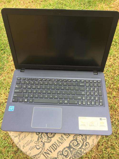 ASUS