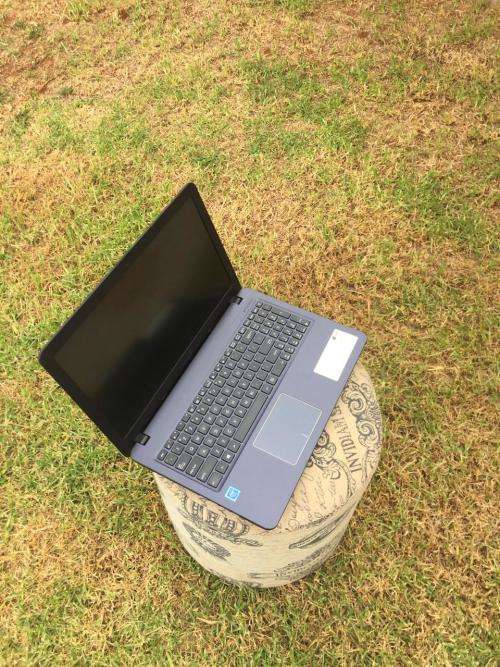ASUS