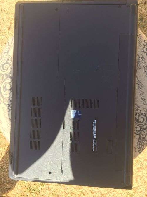 Dell vostro 3559